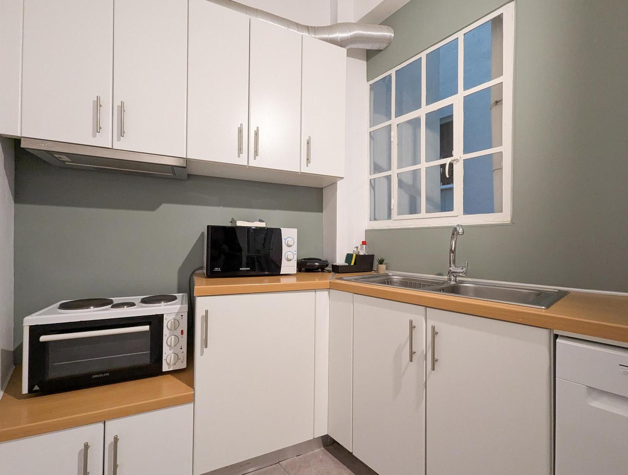 Spacious Apt For 5 Guests Next To Acropolis&Metro Athens Luaran gambar